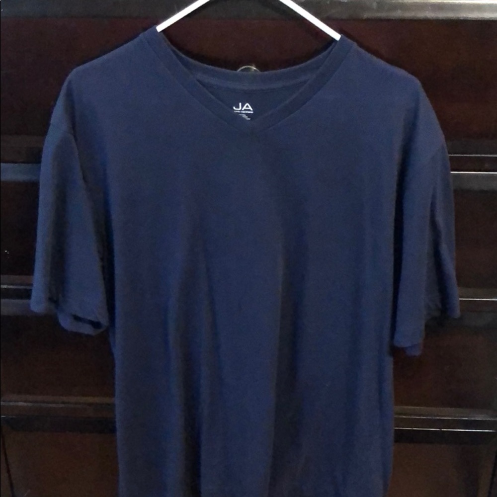 JA VNeck